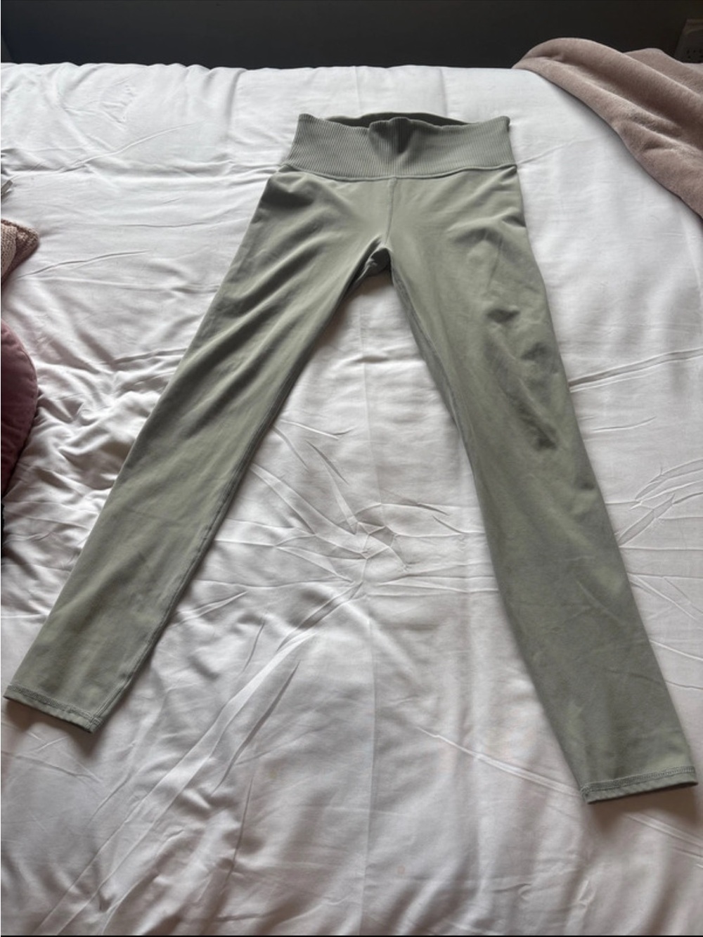 Vuori Sage High-Rise Ribbed-Waist Leggings